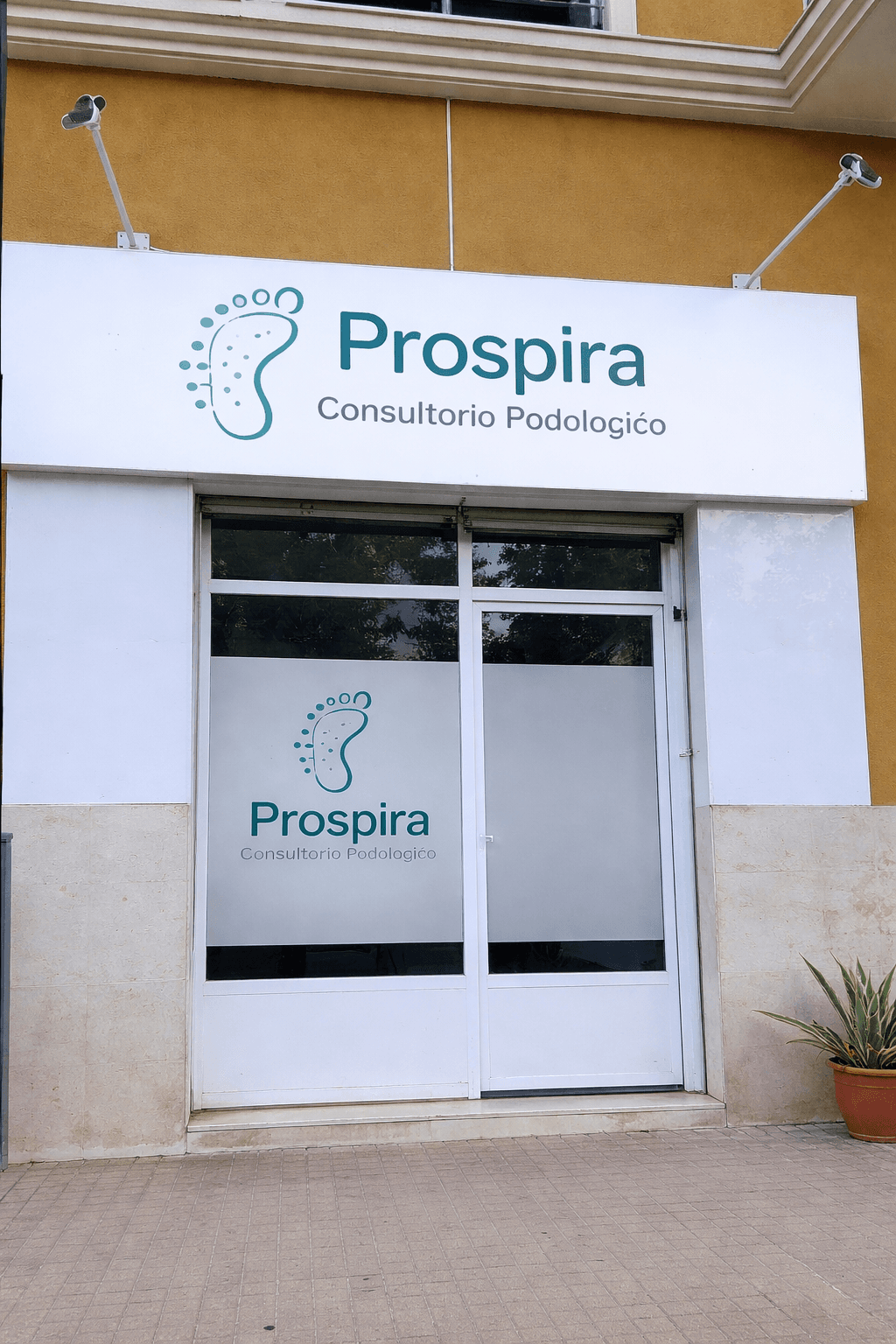 Fachada del Consultorio